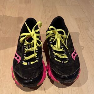 Saucony Women's Black and Neon Yellow Athletic Shoes